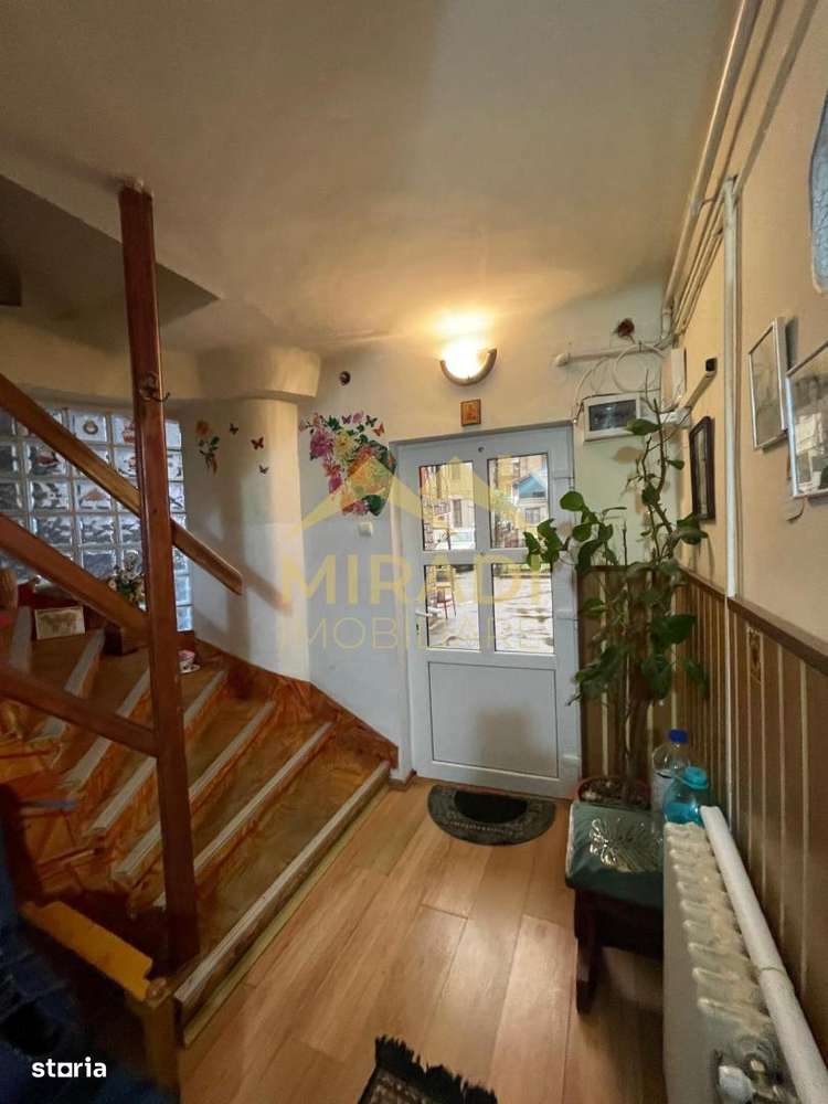 Vanzari Apartamente 8 Camere-6