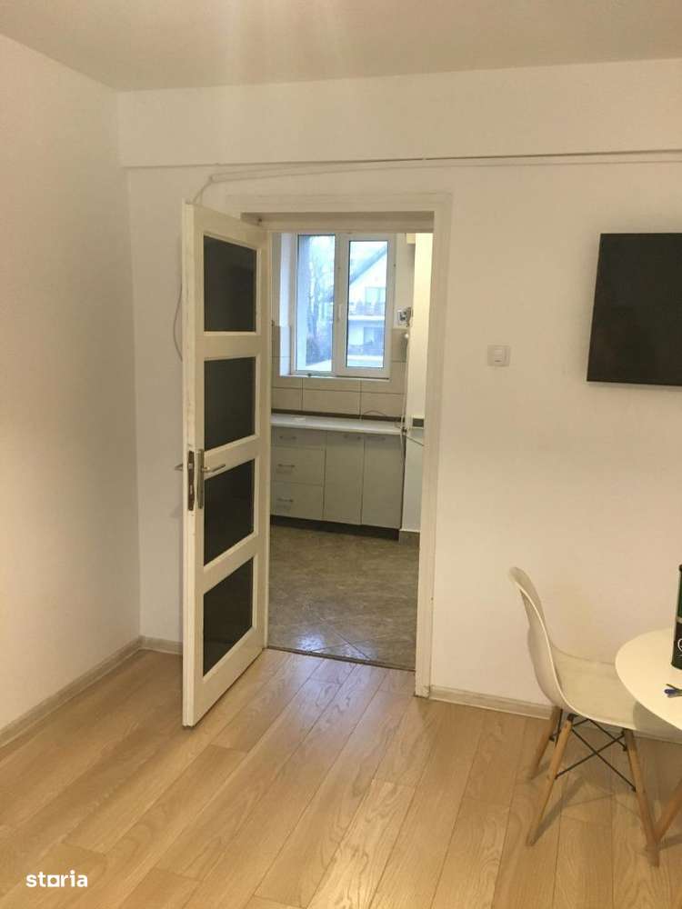 Vand apartament 2 camere Grigorescu - Imagine principală: 4/11