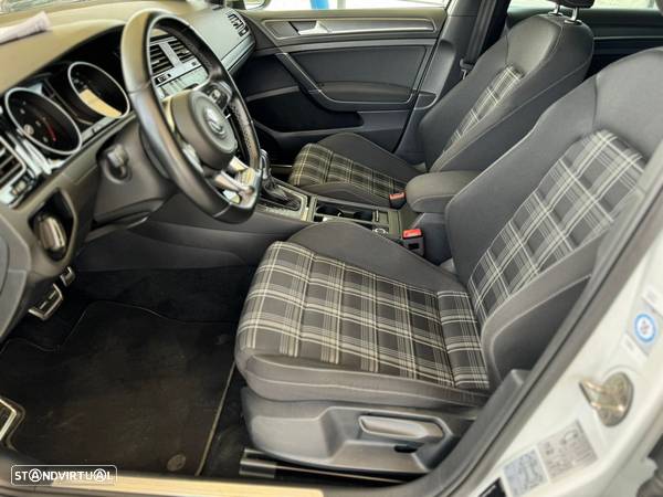 VW Golf Variant 2.0 TDi GTD DSG - 29