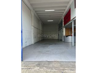 Armazém Industrial bem Localizado em Mafra - Grande imagem: 4/19