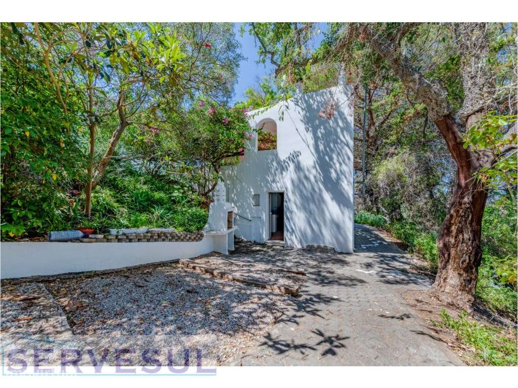 Moradia Deslumbrante de 2 andares com 274 m², composta por 4 quarto...-44