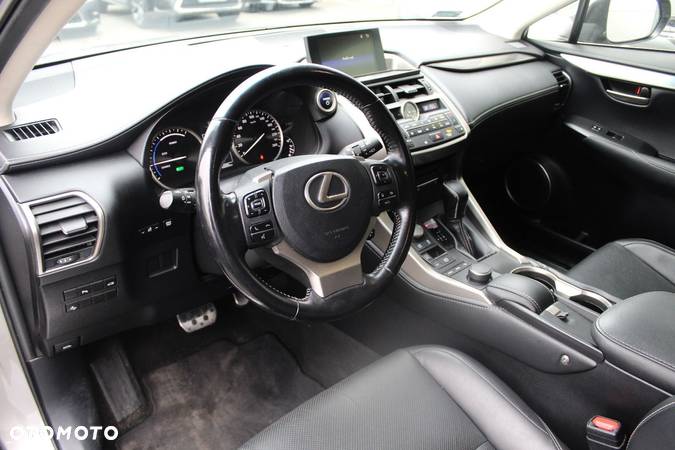 Lexus NX - 11