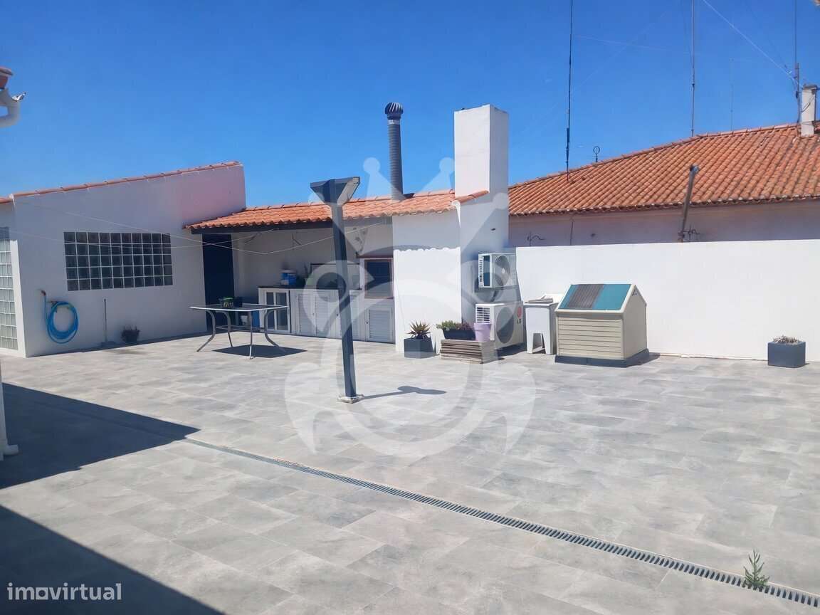 Moradia em Serpa - T5-16