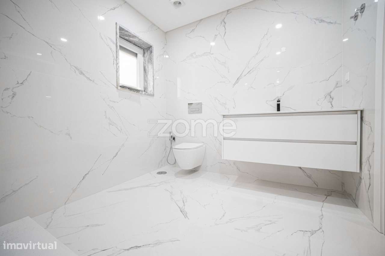 Moradia T3 com 6 assoalhadas, nova, no Alto dos Gaios - Estoril-19