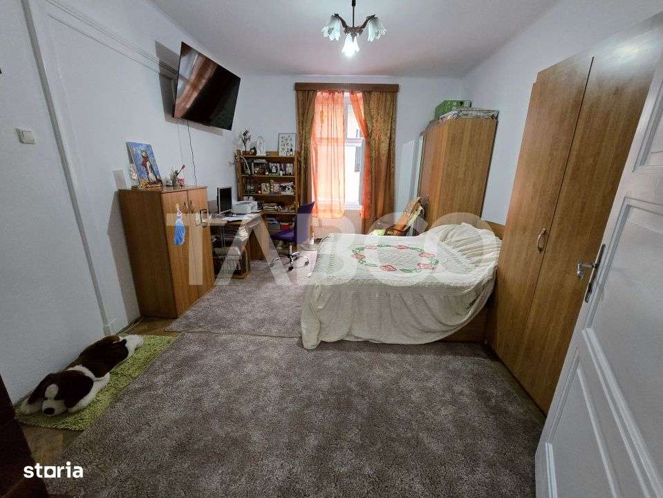 Apartament decomandat 4 camere 130mpu pivnita acces auto Orasul de Jos - Imagine principală: 5/19