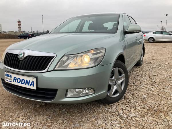 Skoda Octavia 1.6 TDI Ambiente - 10