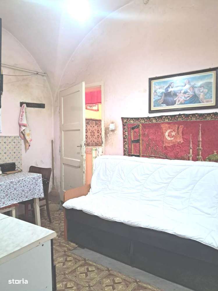 Apartament la casa in zona centrala pretabil birouri-7