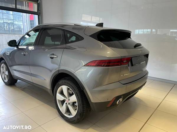 Jaguar E-Pace P200 AWD SE - 4