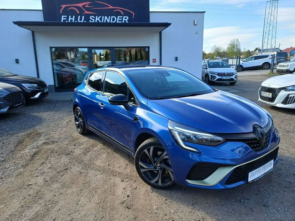 Renault Clio V (2019-2025) E-TECH Full 145 E-TECH engineered 2023