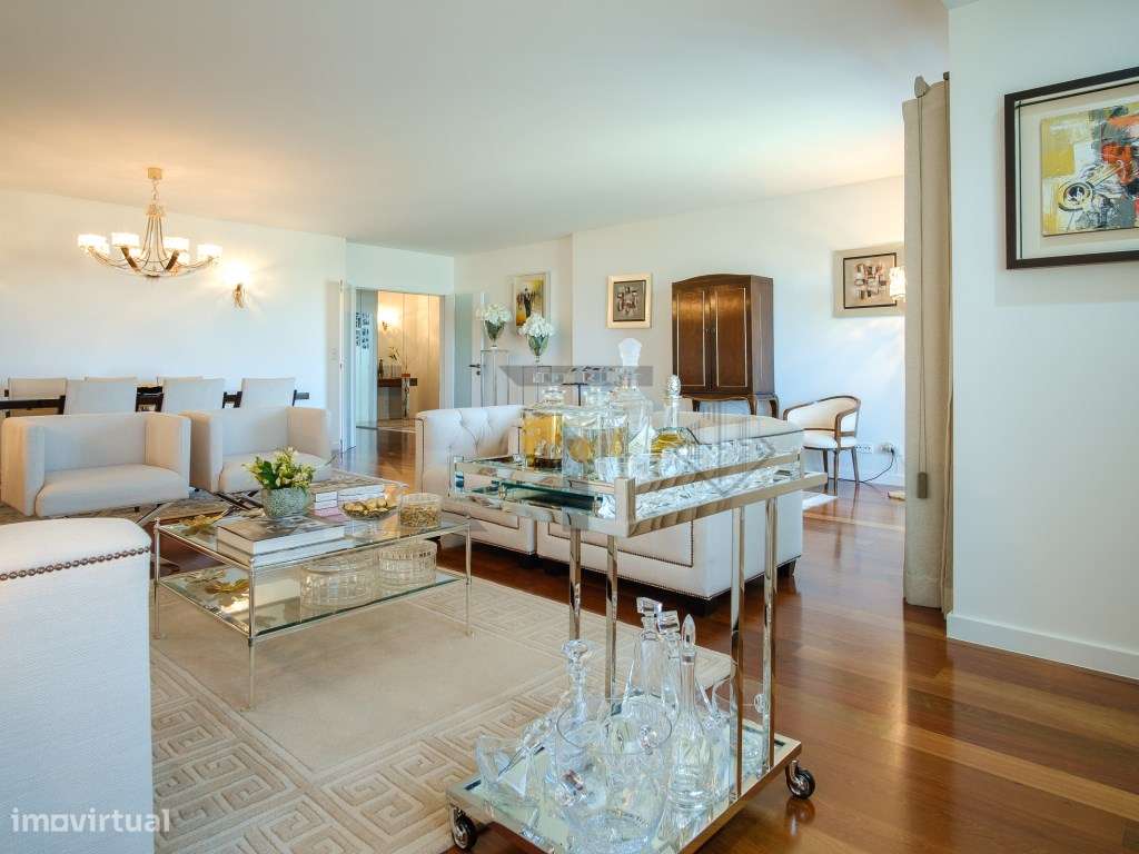 Apartamento de Luxo T5 à venda no Estádio Universitário, Vista GOLF... - Grande imagem: 5/52