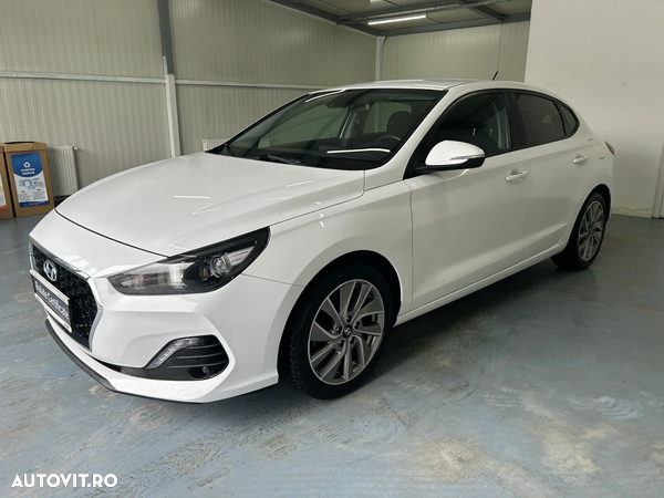 Hyundai I30 Fastback 1.0 T-GDI 120CP 5DR Highway - 3