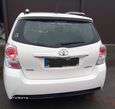 Toyota Verso 1.8 Premium 7os - 4