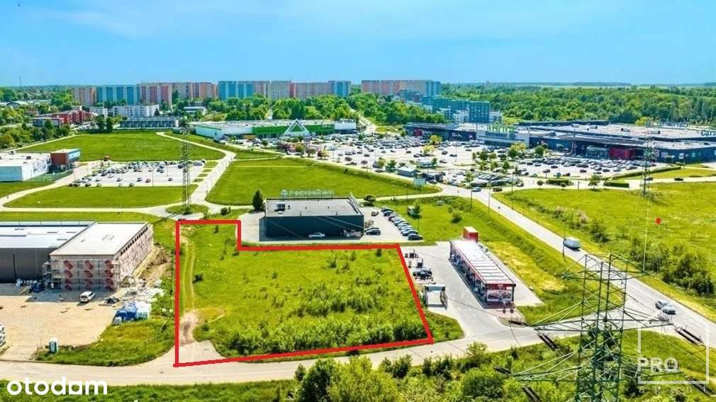 Teren inwestycyjny przy centrum handlowym Arena-1