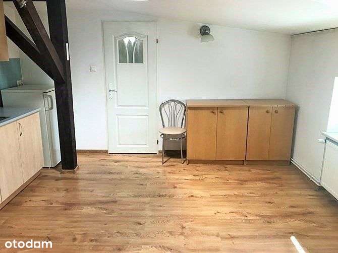 Dom wolnostojący, 3 lokale, każdy ma swoją-18