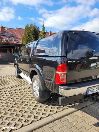 Toyota Hilux 4x4 Double Cab Autm Executive - 7