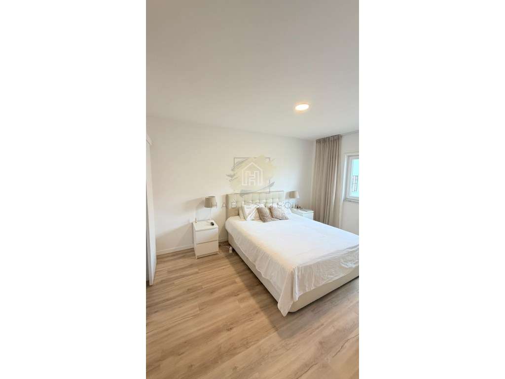 Apartamento T2 totalmente remodelado com suite-25