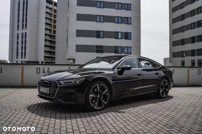 Audi A7 - 8