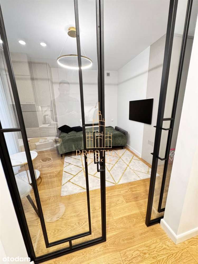 Atrakcyjna kawalerka ul. Sielecka przy Łazienkach!-4