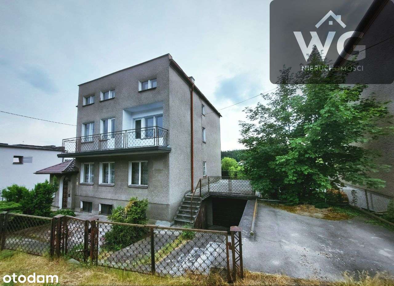 Dom z dużym potencjałem! 3 mieszkania, pracownia!-11