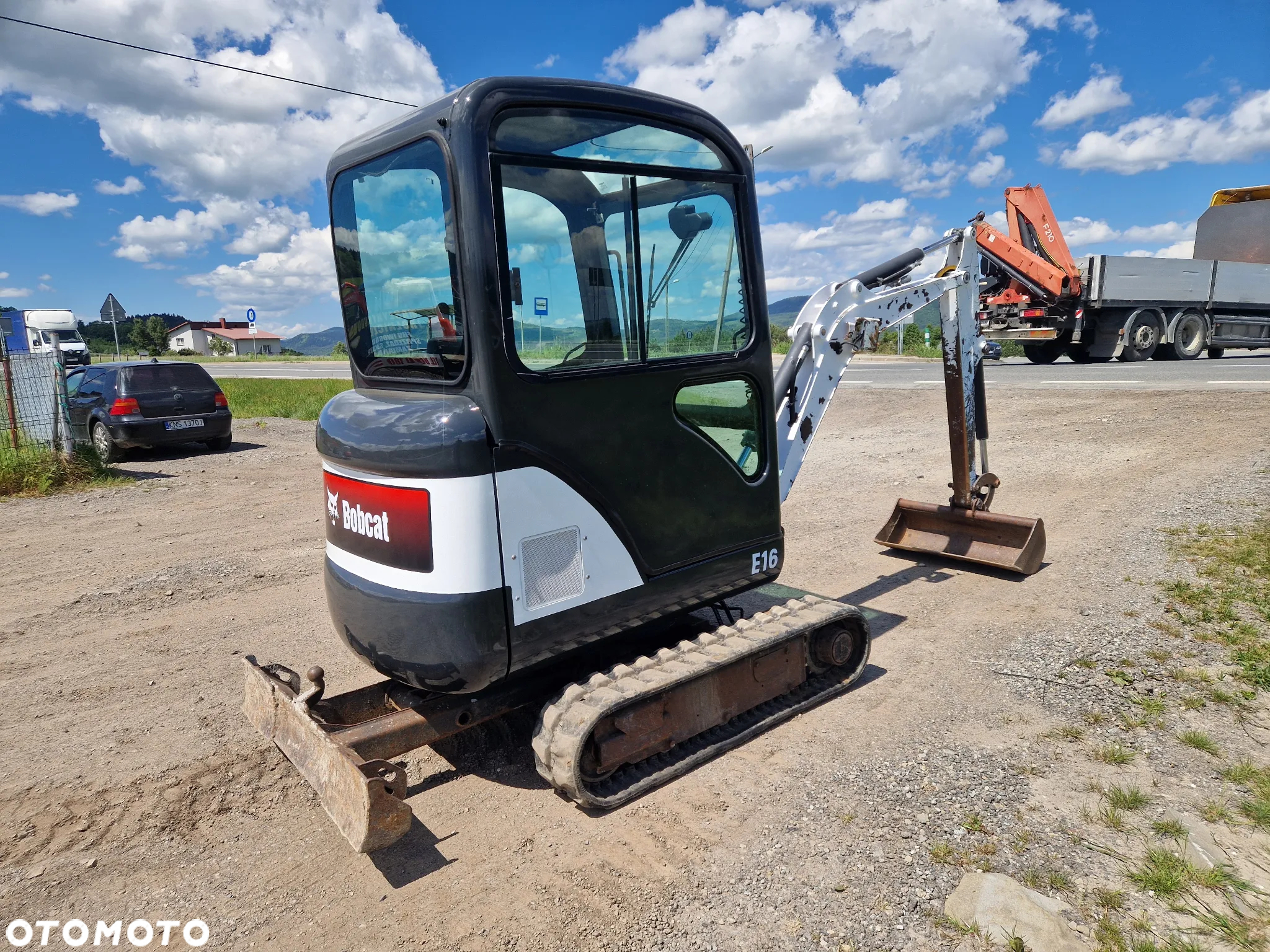 Bobcat E16 - 8