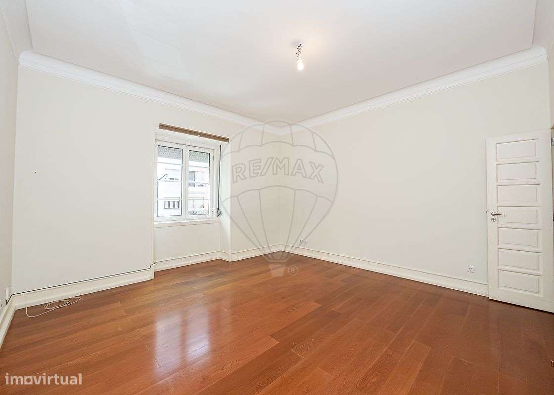 Apartamento T5 para arrendamento - Grande imagem: 3/10