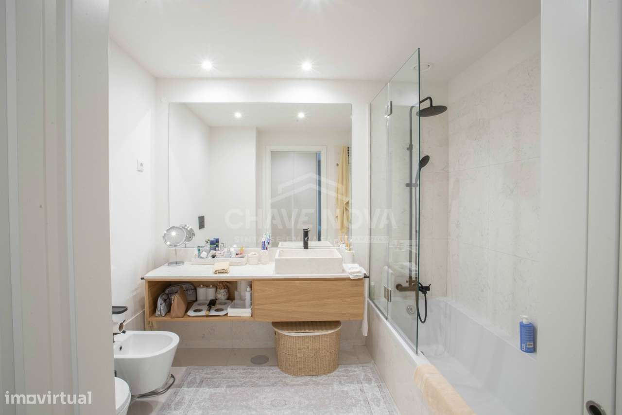 Apartamento T4 Duplex no Empreendimento Antas Atrium, Antas, Porto-25