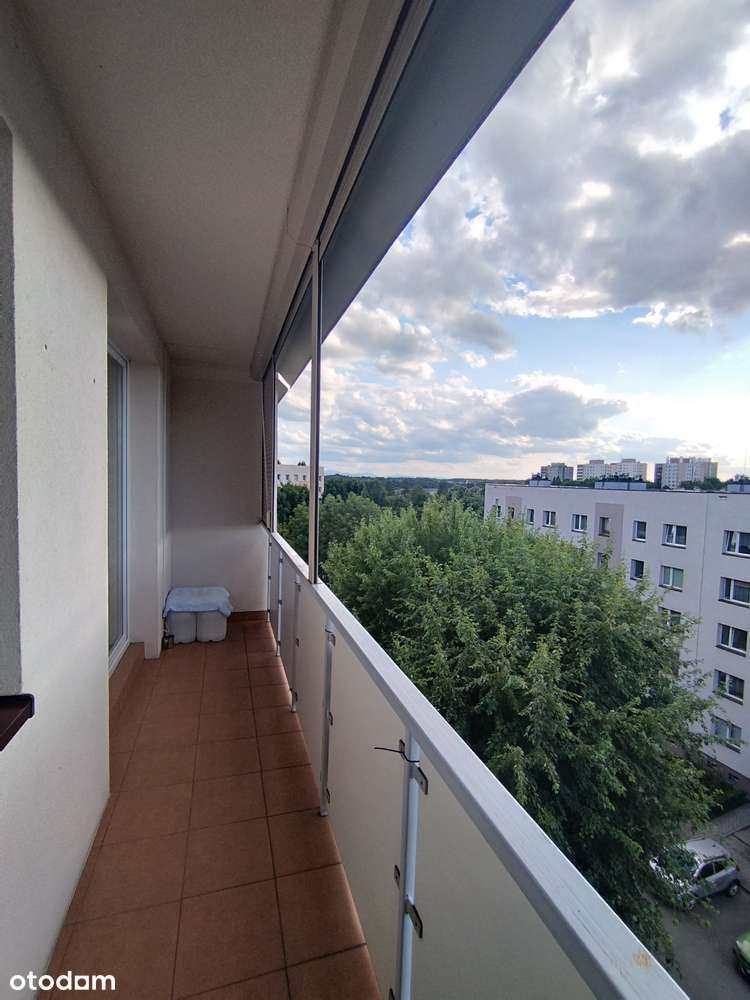 M-5 ul Wrzosowa z prywatnym parkingiem.-3