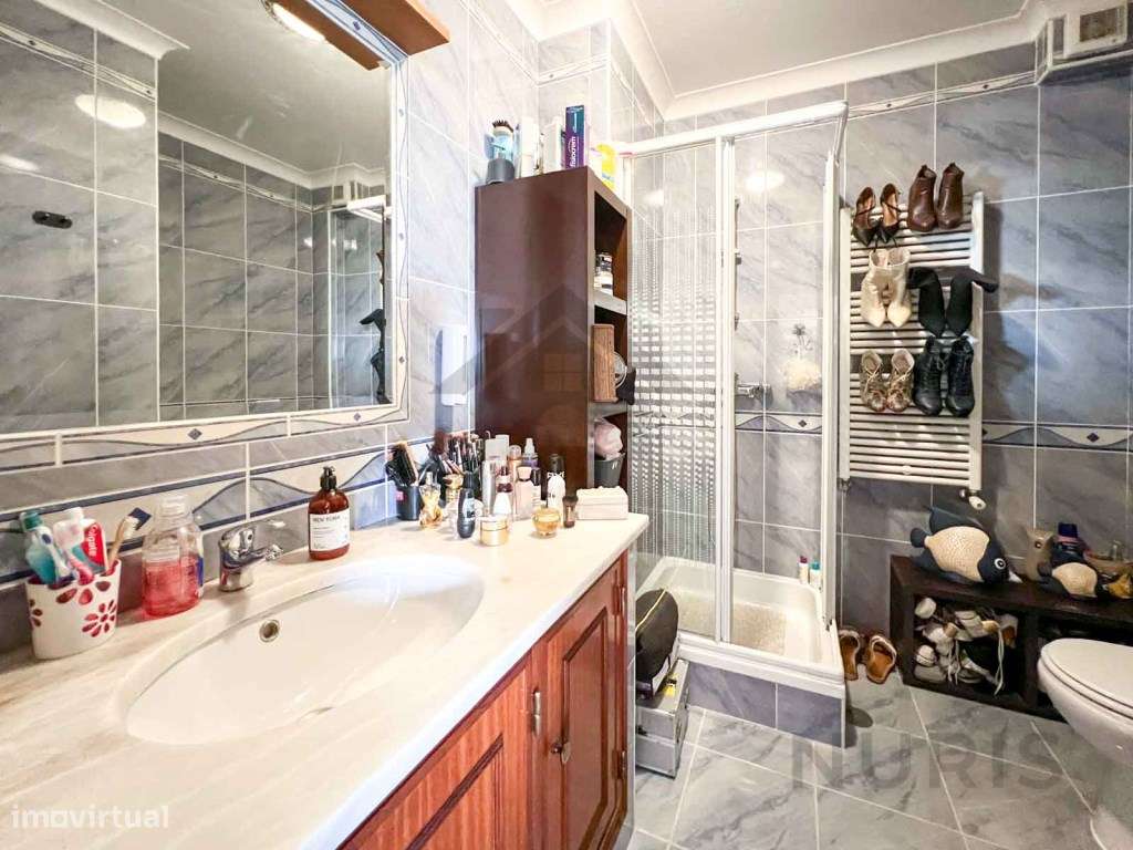 Moradia T3 com piscina para venda em Lagos-18