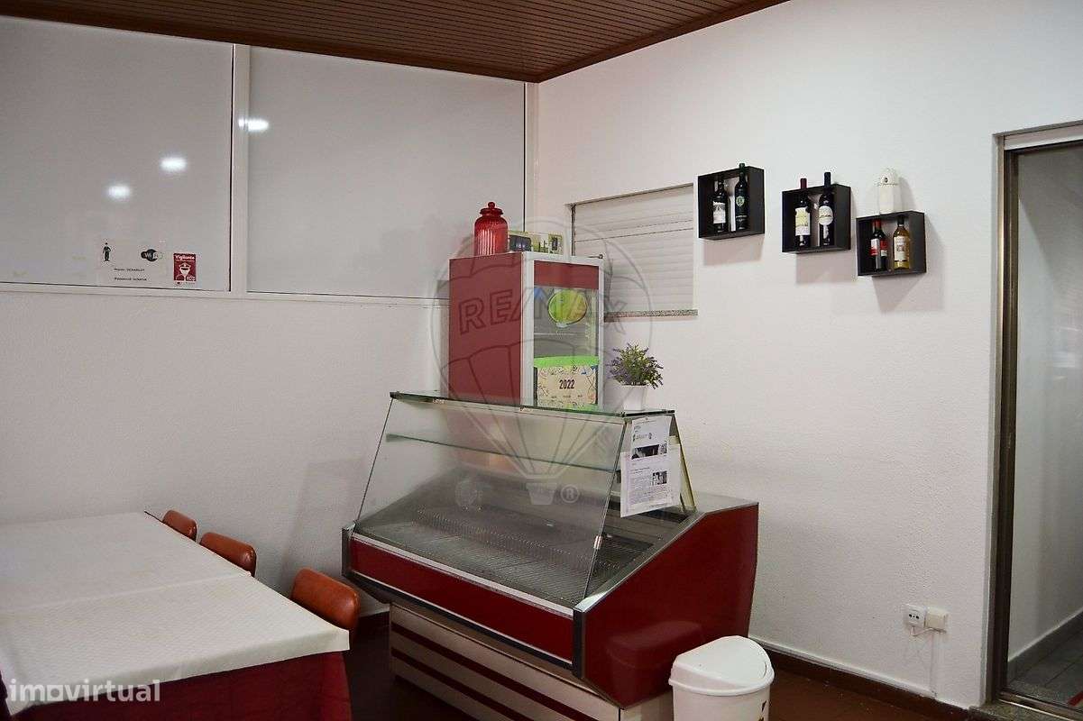 Outros - Comercial  para arrendamento - Grande imagem: 3/13