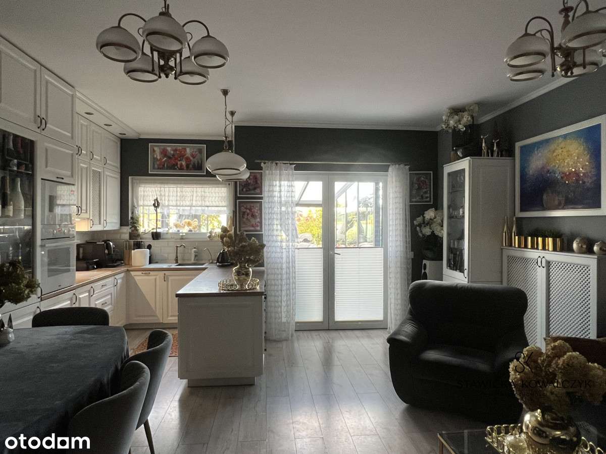 Piękny dom | 4 pokoje | Ogród zimowy z kominkiem-7