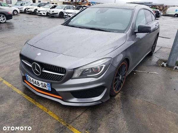 Mercedes-Benz CLA - 2