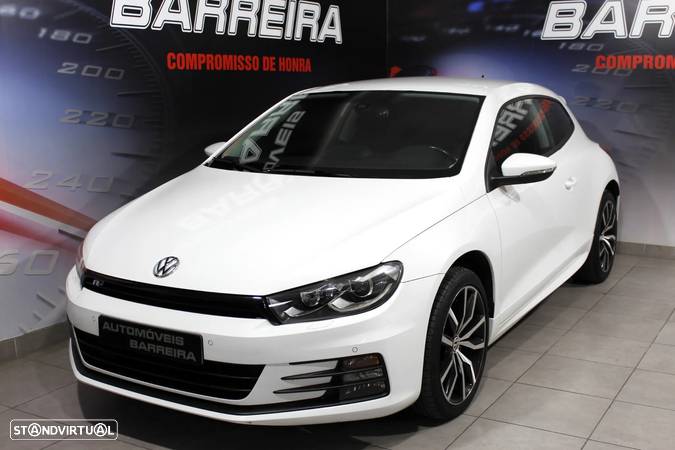 VW Scirocco 2.0 TDI Sport DSG - 17