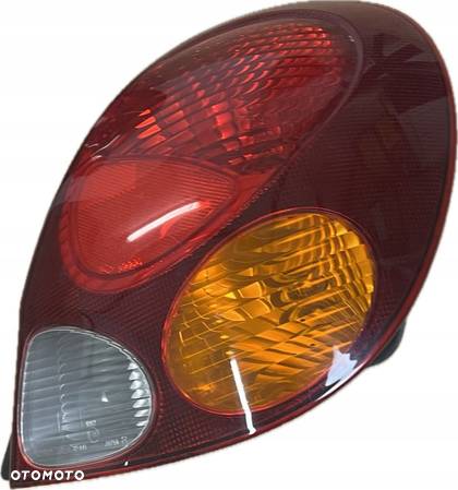 LAMPA PRAWA TYŁ TYLNA Toyota Corolla E11 Liftback 97-02r - 5