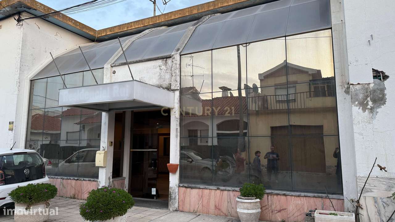 Residencial com 22 Suítes  em Torres Novas - Grande imagem: 3/18