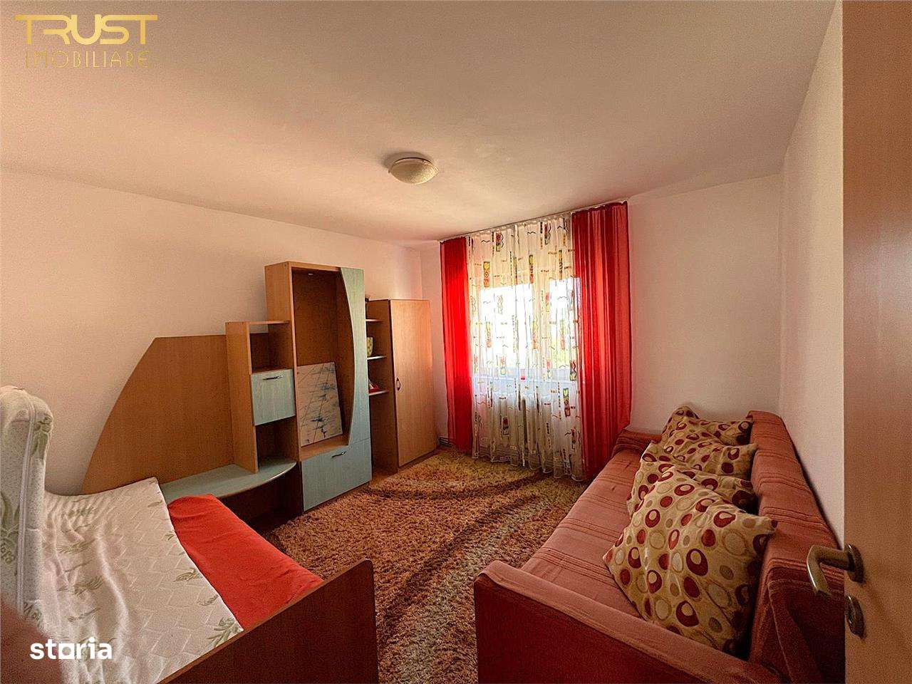 Ap 2 camere decomandat, zona centrala - Imagine principală: 2/7