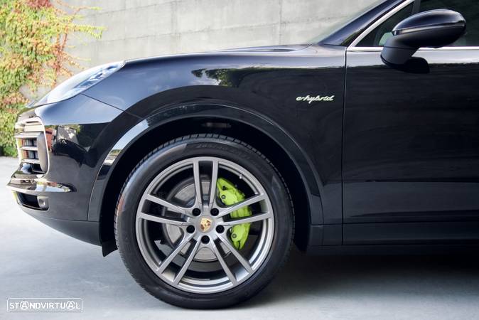 Porsche Cayenne E-Hybrid - 12