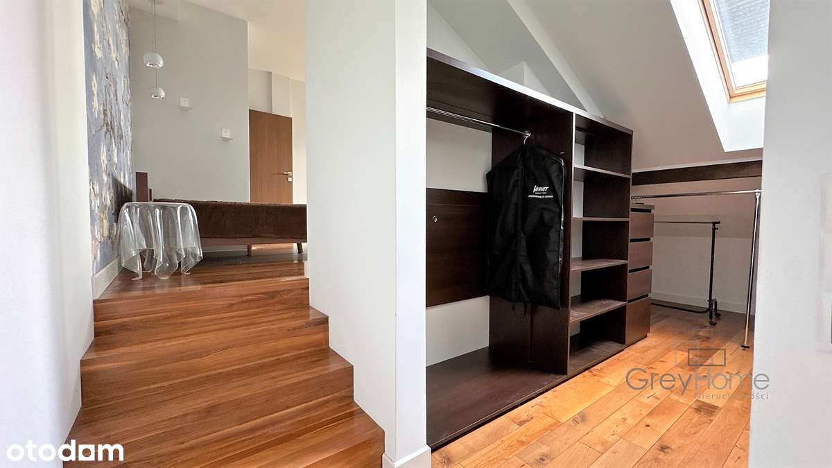 Przestronny jednorodzinny dom w Nowej Woli-12