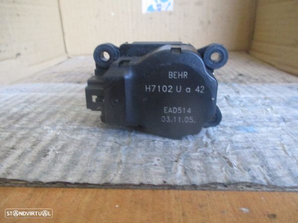 Motor Da Comporta De Sofagem H7102UA42 OPEL ZAFIRA B 2005 - 1