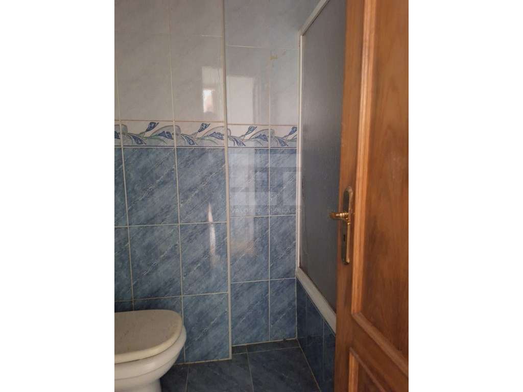 APARTAMENTO T2 - BENFICA _ RECUPERADO-16