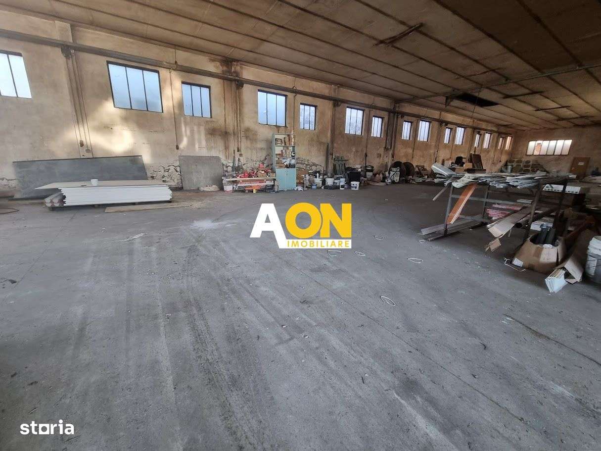 Hala de Inchiriat Zona Centrala, 750mp Utili - Imagine principală: 1/4