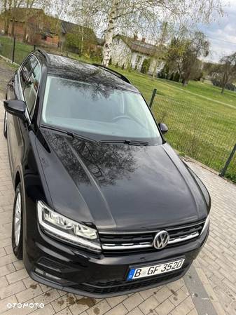 Volkswagen Tiguan - 10