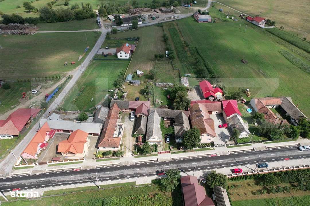 Doua case + anexa, teren 1655mp, Vama Buzaului (Acris) - Imagine principală: 2/19