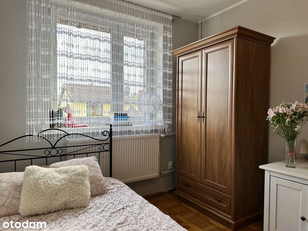 Przestronny dom w świetnej lokalizacji-15