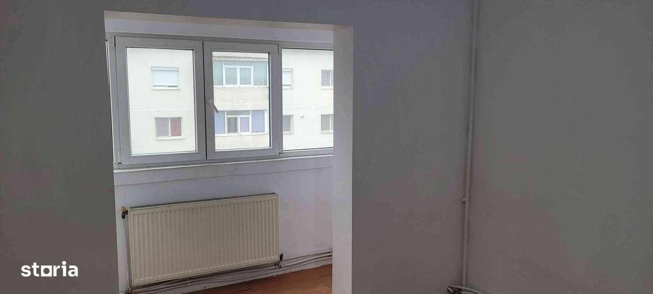 Apartament 3 camere zona URA - Imagine principală: 5/6