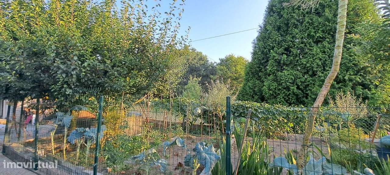 Moradia T1 para venda-8