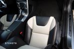 Volvo V60 Cross Country D4 AWD Summum - 12