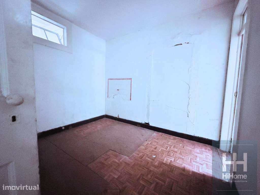Prédio com projecto para 4 apartamentos no centro do Funchal-15
