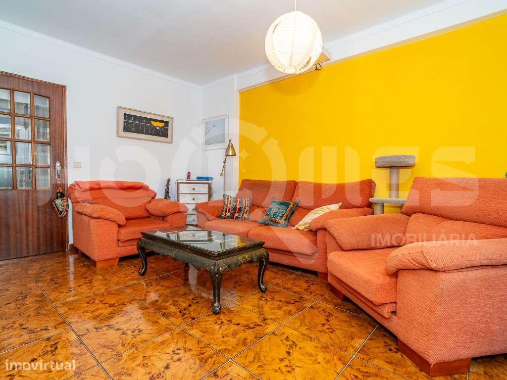 Apartamento T3 | Garagem | Arrumos | Centro Histórico-9