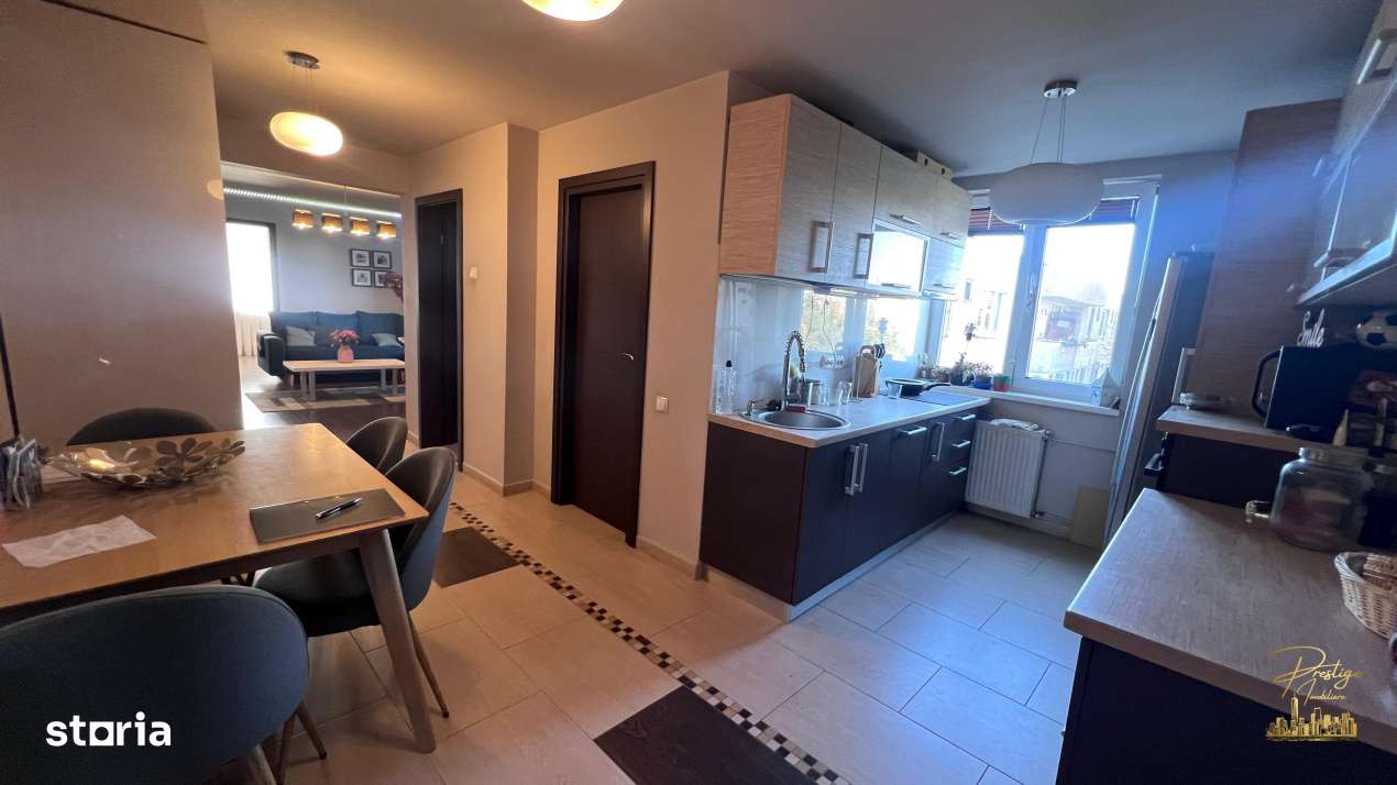 Apartament cu 4 camere de vanzare in zona Splaiul Crisanei - Oradea - Imagine principală: 4/14