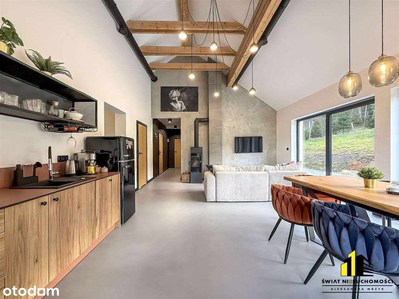 Nowoczesny dom parterowy w malowniczej Istebnej.-3